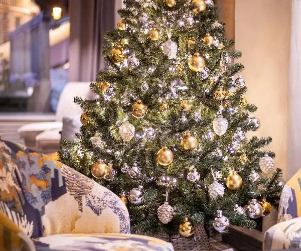 Grand 1850 Szálloda