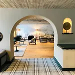 Hotel Grand 1850