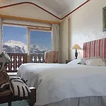 Grand 1850 5*