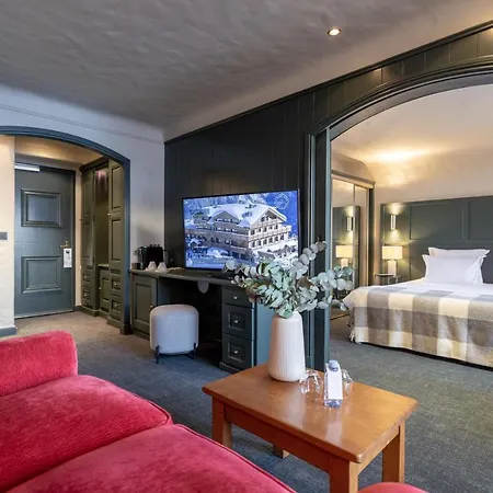 Hotel Grand 1850 5*