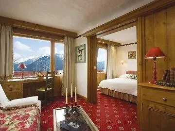 Grand Au Rond Point Des Pistes 4* Courchevel