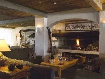 Grand 1850 Hotell